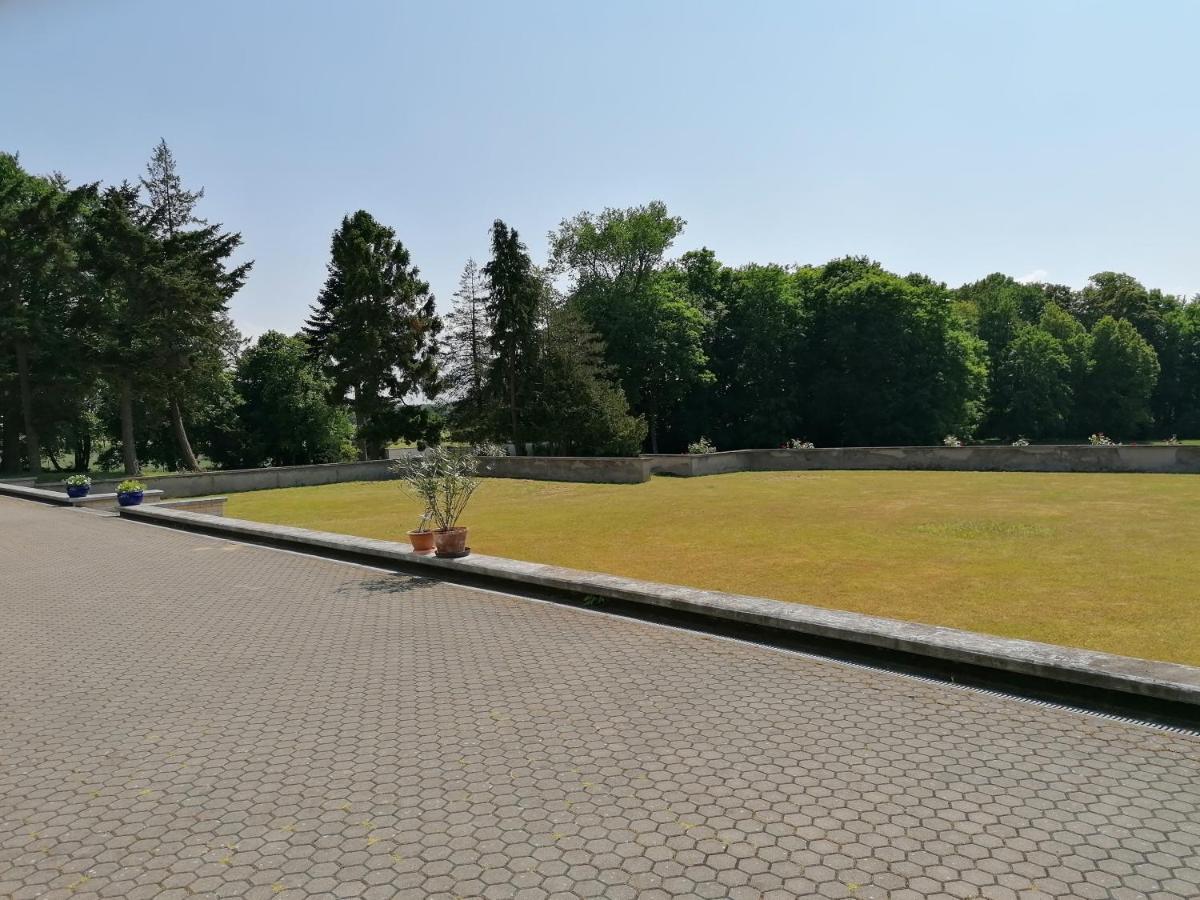 Schloss Wichmannsdorf Kröpelin Dış mekan fotoğraf